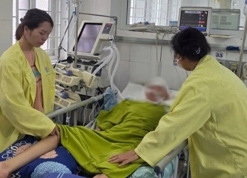 Nam sinh lớp 8 bị đ&aacute;nh khi chơi b&oacute;ng rổ ở quận Long Bi&ecirc;n đ&atilde; tử vong- Ảnh 1.