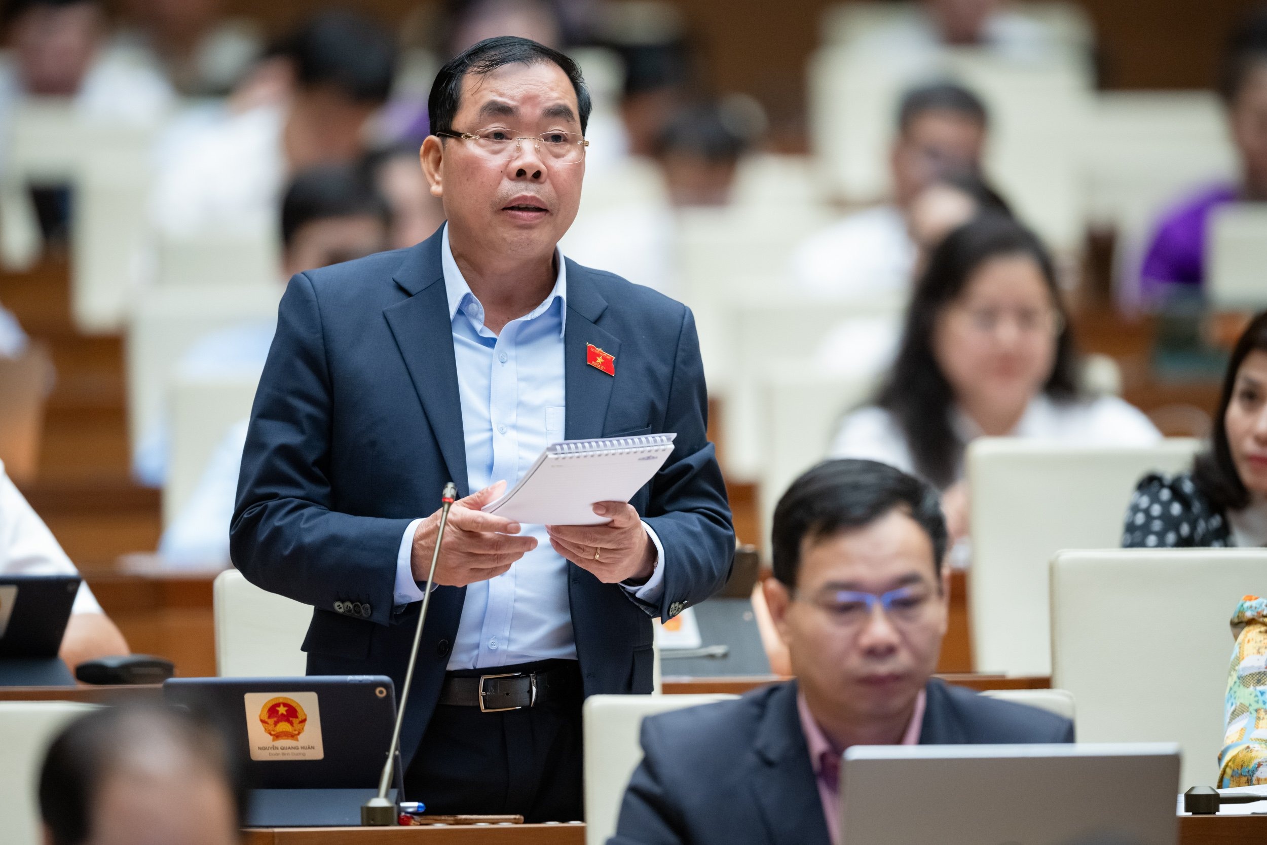 Đại biểu góp ý dự thảo Luật Trật tự, an toàn giao thông đường bộẢnh: LÂM HIỂN