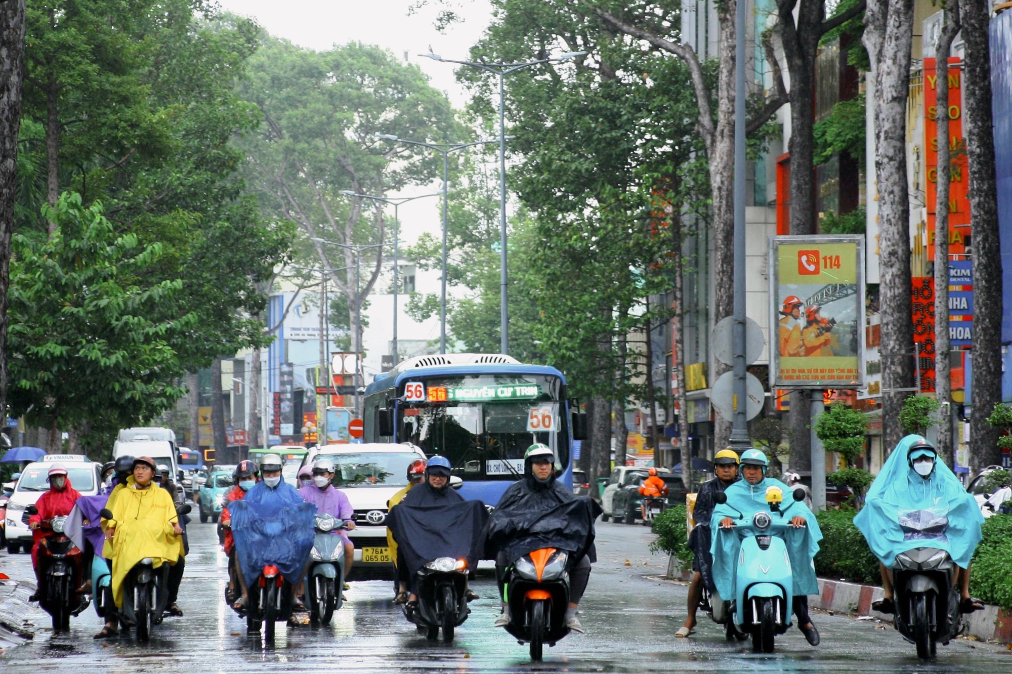 Những ngày cuối tháng 5, TP HCM đều có mưa- Ảnh 1.