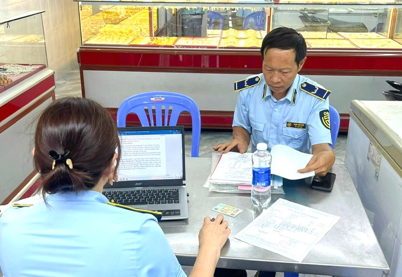 Bà Rịa- Vũng Tàu kiểm tra hàng chục cơ sở kinh doanh vàng- Ảnh 1.