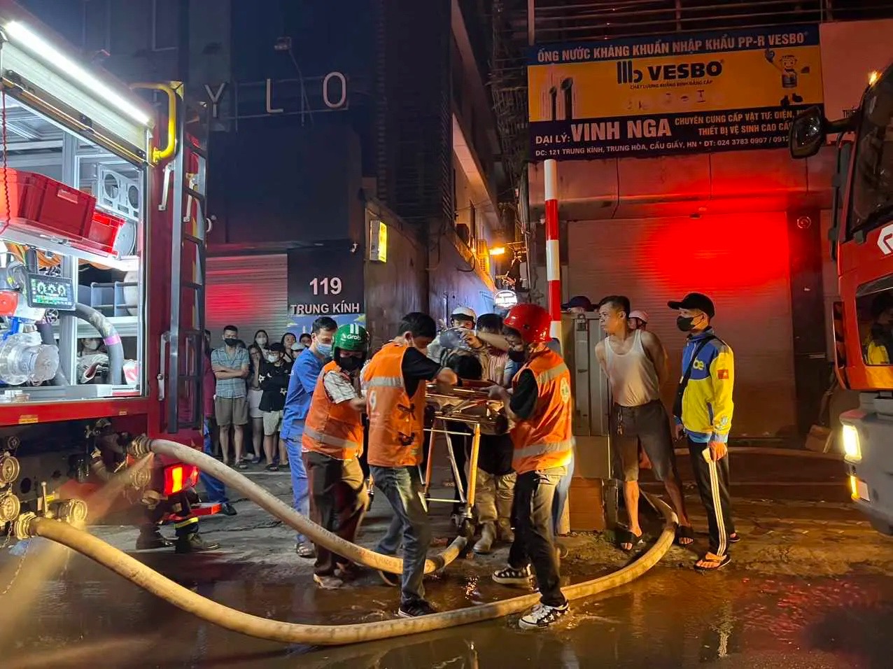 TANG THƯƠNG: Ch&aacute;y nh&agrave; trọ ở H&agrave; Nội, 14 người tử vong- Ảnh 3.
