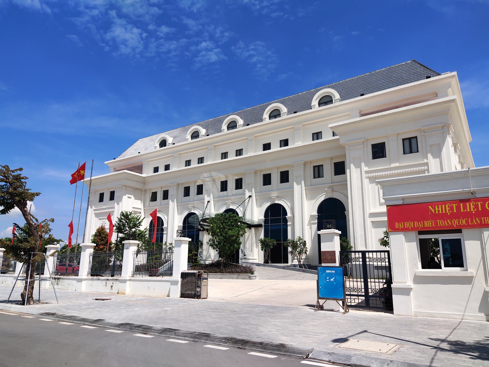 CQĐT Bộ Quốc ph&ograve;ng điều tra sai phạm ở s&acirc;n bay Nha Trang- Ảnh 1.