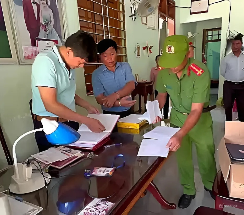 Bắt giám đốc HTX Thanh Bình- Ảnh 1.