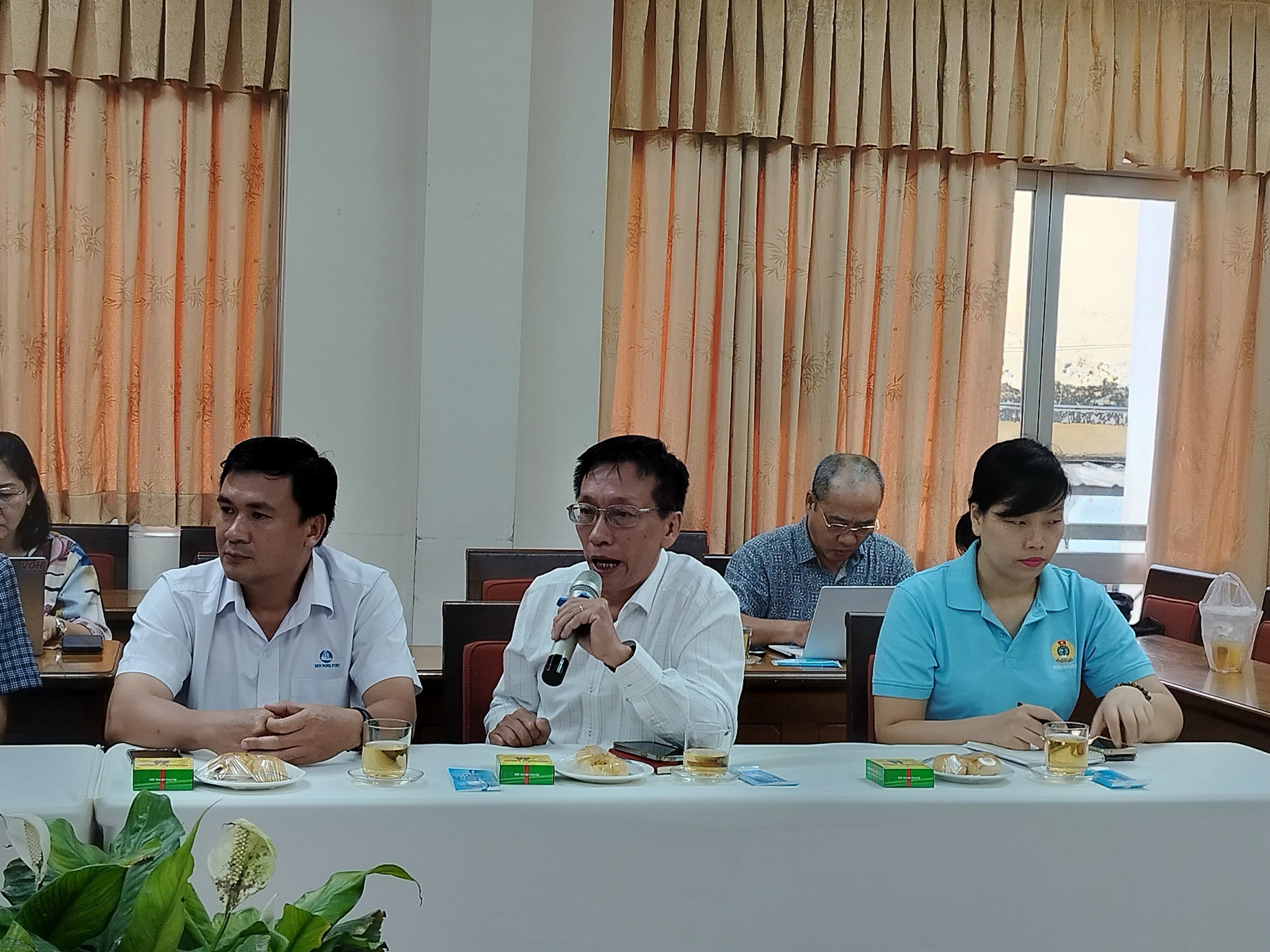 Nghi&ecirc;n cứu khoa học trong lĩnh vực c&ocirc;ng nh&acirc;n, C&ocirc;ng đo&agrave;n cần chiến lược d&agrave;i hạn- Ảnh 2.
