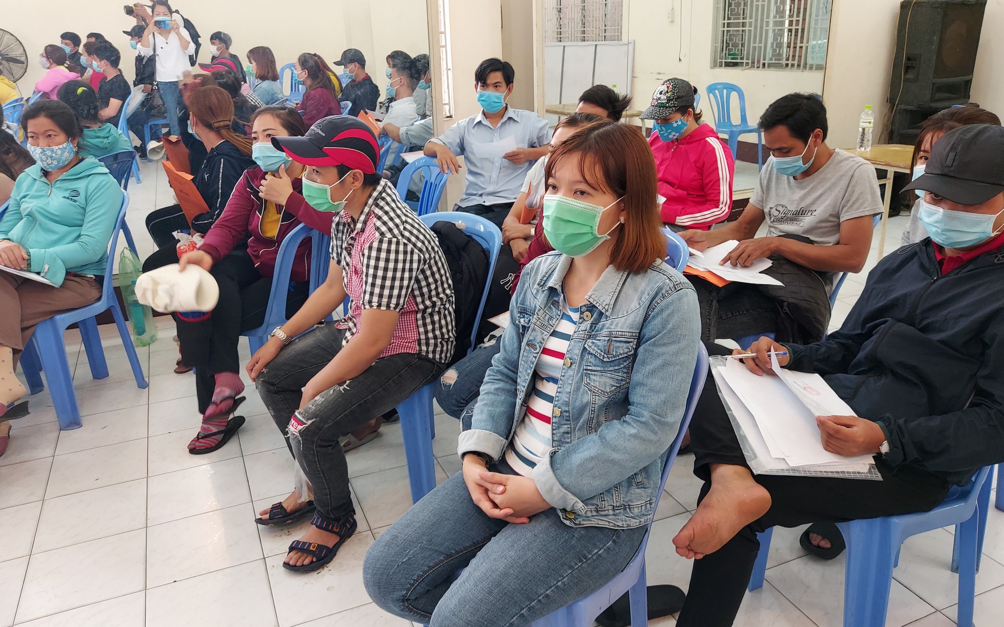 Rút BHXH một lần: Đặt lịch hẹn trực tuyến phải chờ 1-2 tháng mới đến lượt?