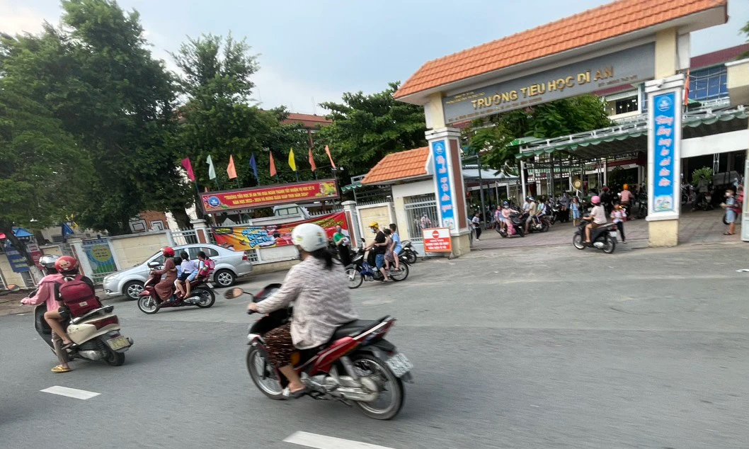 &Yacute; kiến tr&aacute;i chiều khi th&agrave;nh phố đ&ocirc;ng d&acirc;n nhất B&igrave;nh Dương cấm &ocirc; t&ocirc; v&agrave;o khu vực trung t&acirc;m- Ảnh 2.