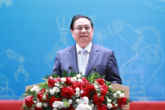 Thủ tướng: Nâng cao năng suất lao động là nhiệm vụ cấp bách- Ảnh 1.