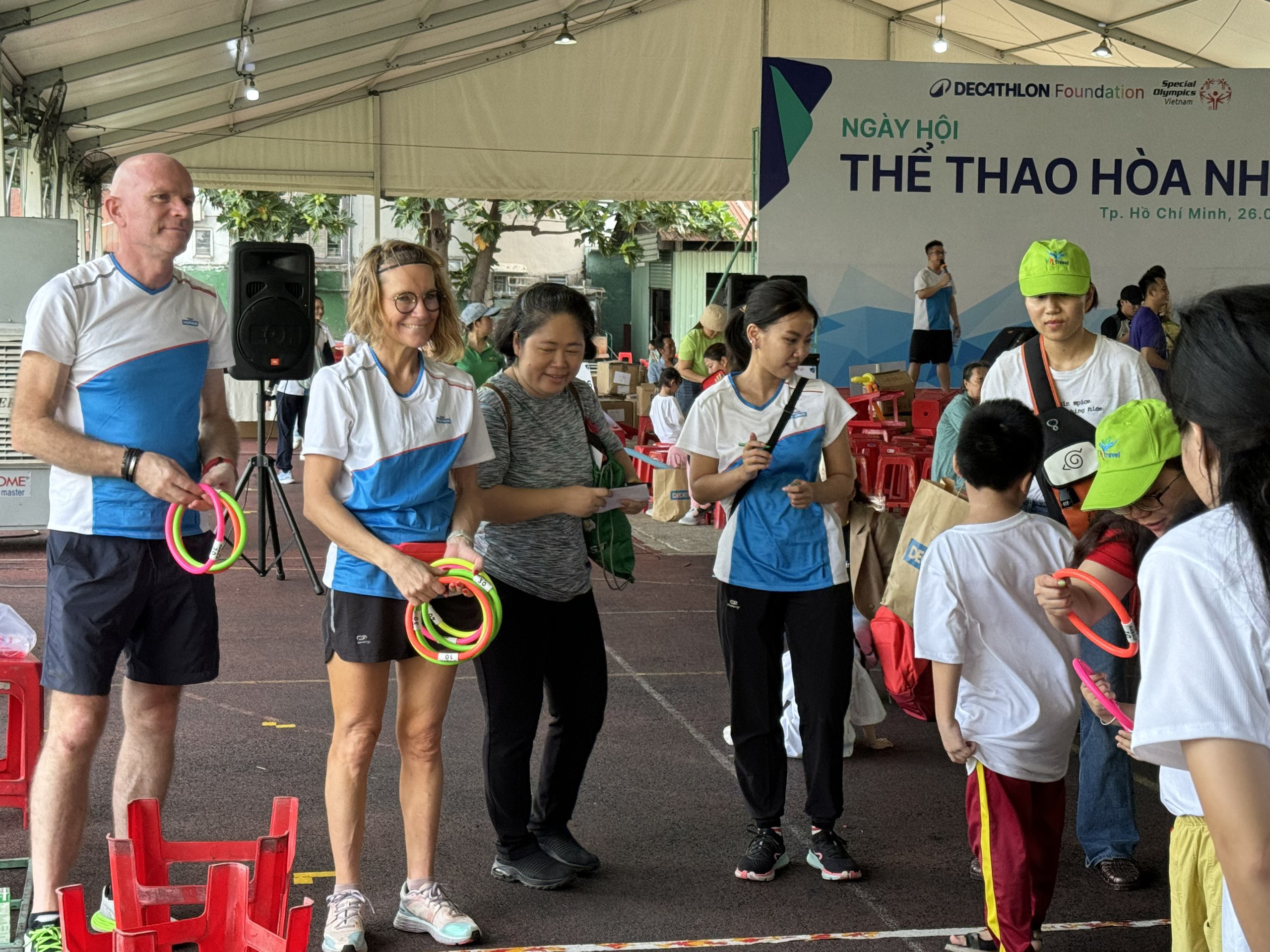 Ng&agrave;y hội thể thao h&ograve;a nhập cho trẻ đặc biệt- Ảnh 7.