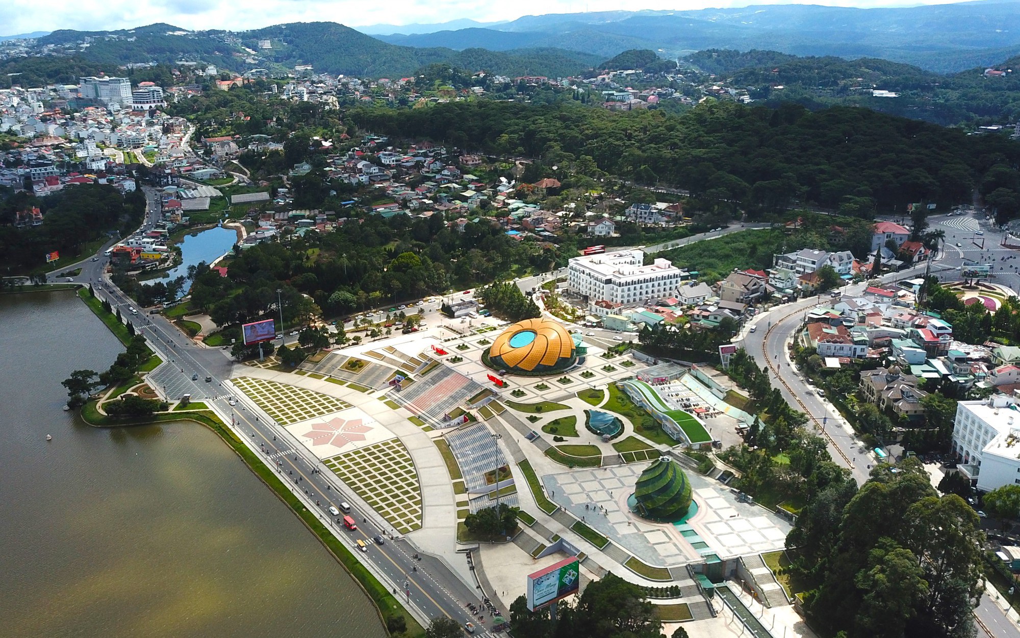 Nhập huyện Lạc Dương vào TP Đà Lạt