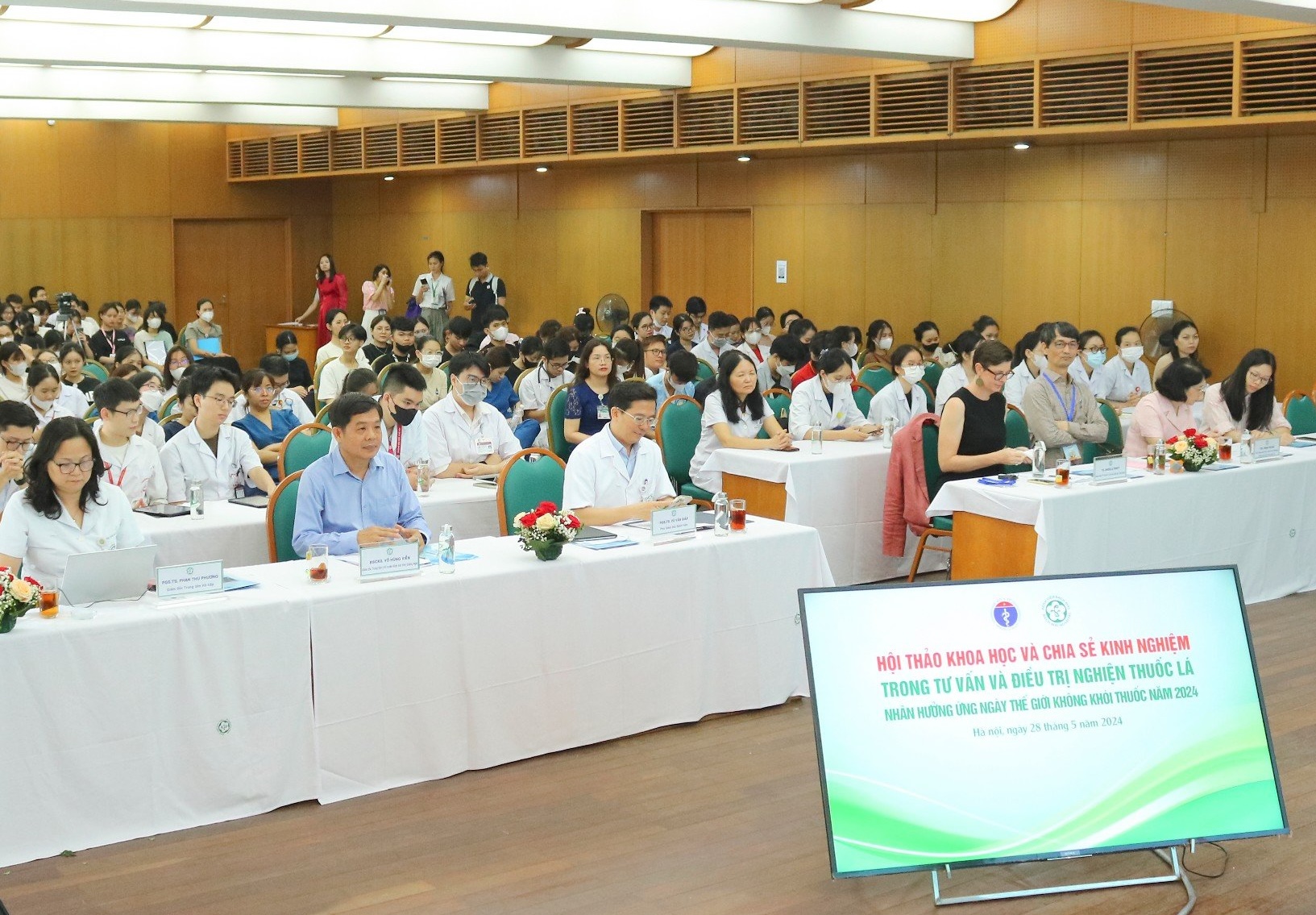 Nam 9x nhờ hỗ trợ cai thuốc l&aacute; sau khi bị bạn g&aacute;i chia tay v&igrave; hơi thở c&oacute; m&ugrave;i- Ảnh 2.
