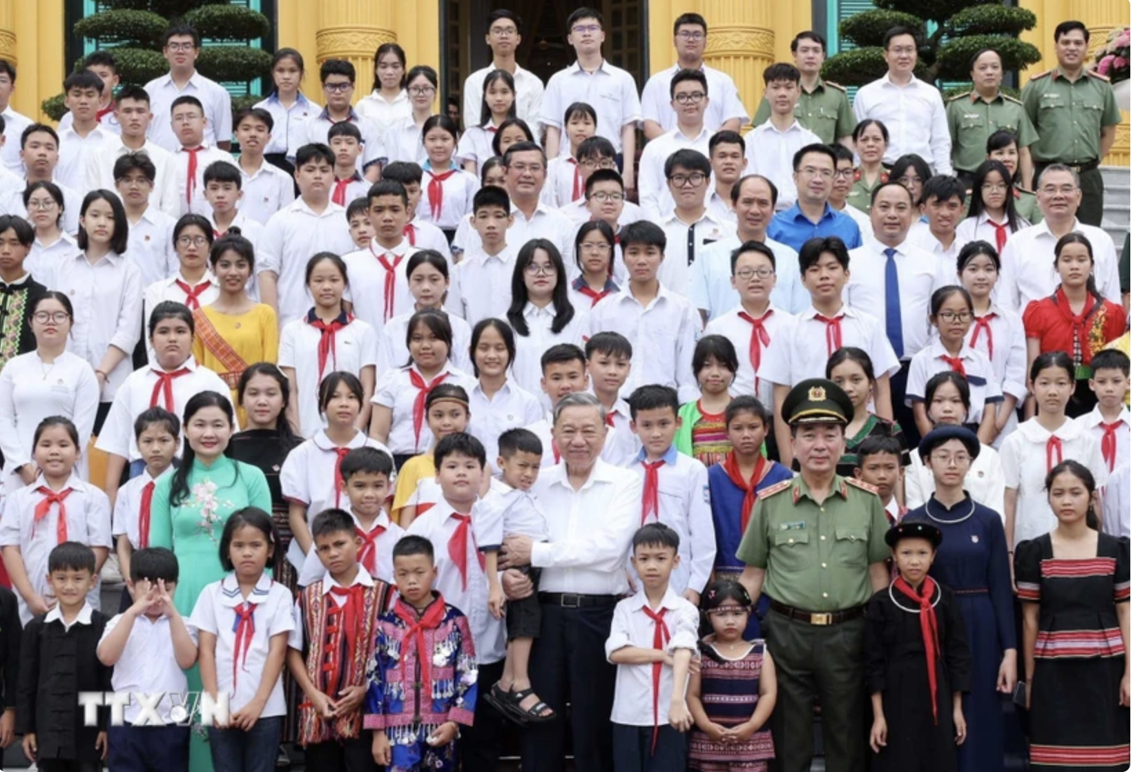Chủ tịch nước Tô Lâm: Dành những gì quý giá nhất cho trẻ em- Ảnh 4.