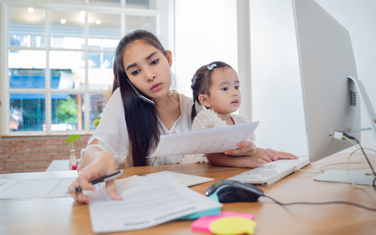 Những công việc phù hợp với mẹ đơn thân