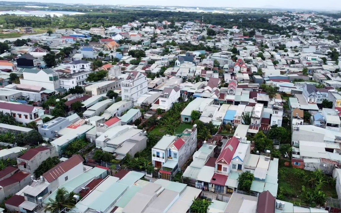 T&aacute;i diễn t&igrave;nh trạng trục lợi ch&iacute;nh s&aacute;ch đền b&ugrave;