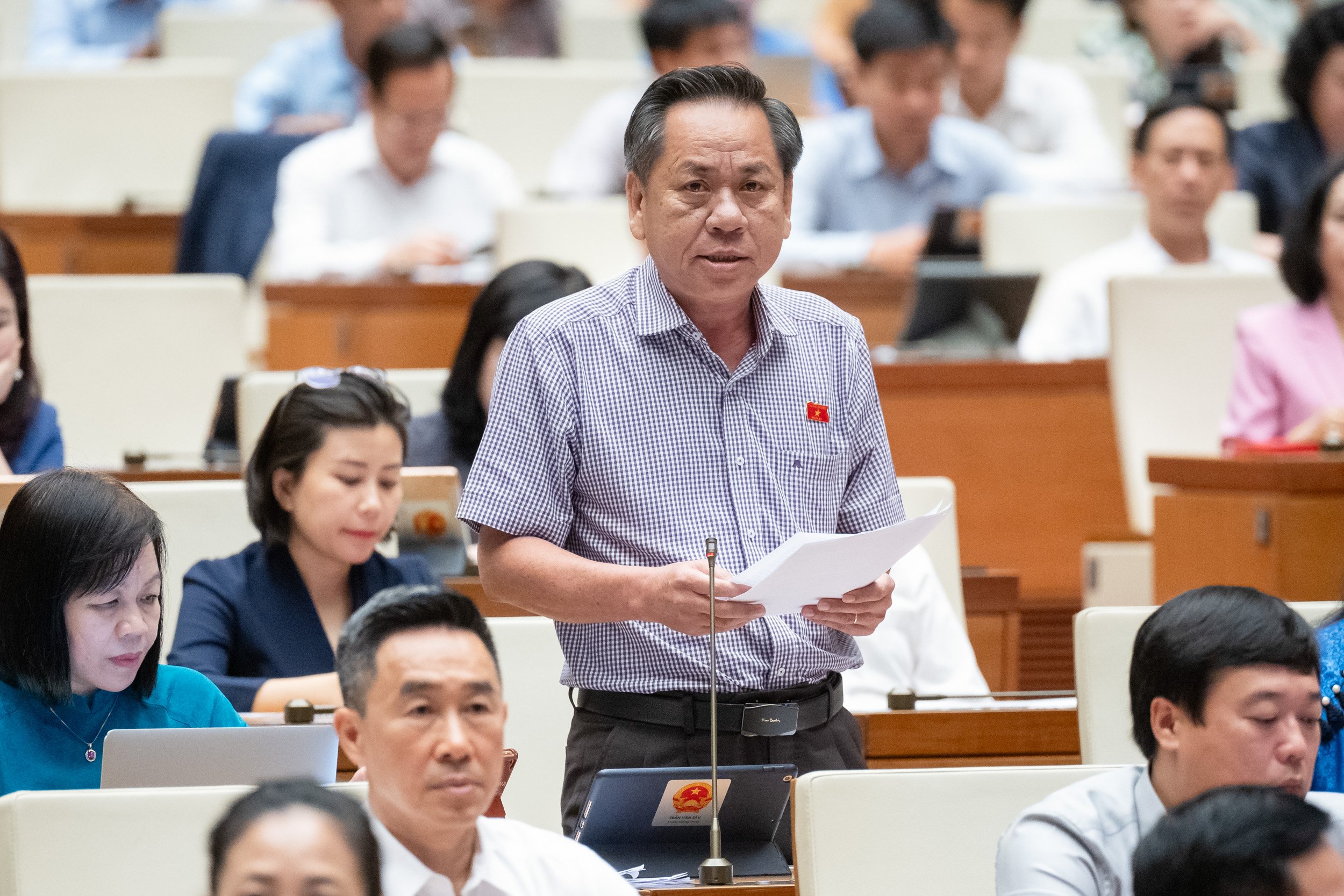 Đại biểu Quốc hội lo kh&ocirc;ng c&ograve;n ĐBSCL sau v&agrave;i chục năm nữa- Ảnh 1.