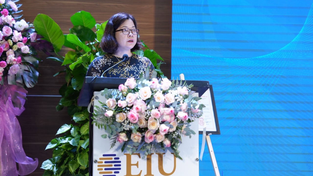 Trường Đại học quốc tế miền Đ&ocirc;ng th&ecirc;m cột mốc mới- Ảnh 2.