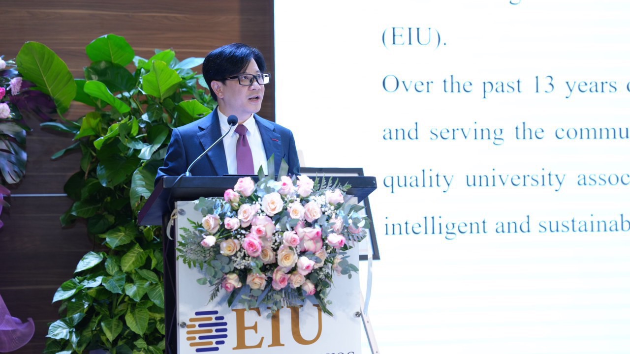 Trường Đại học quốc tế miền Đ&ocirc;ng th&ecirc;m cột mốc mới- Ảnh 3.