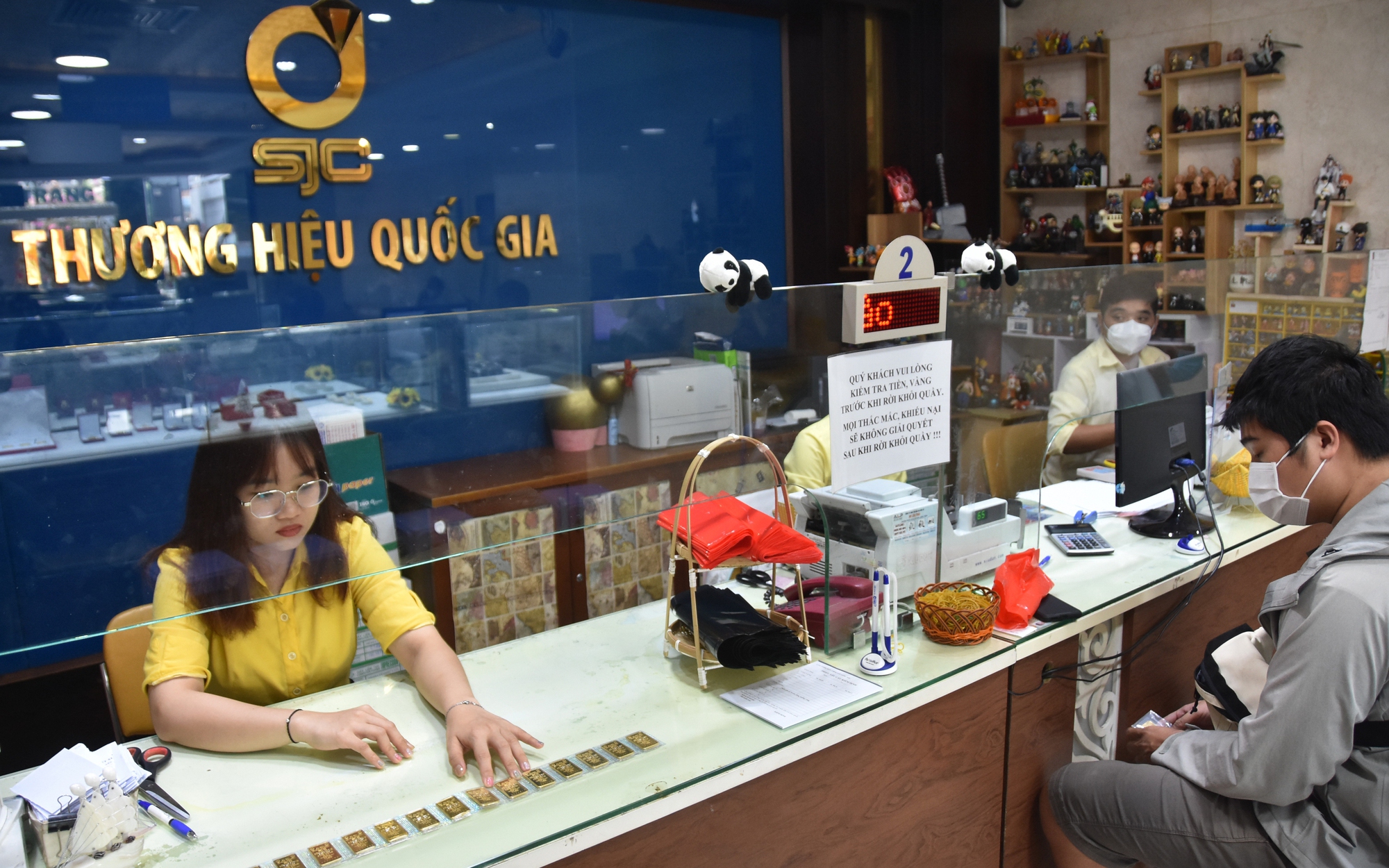 Để các phiên đấu thầu vàng hấp dẫn hơn