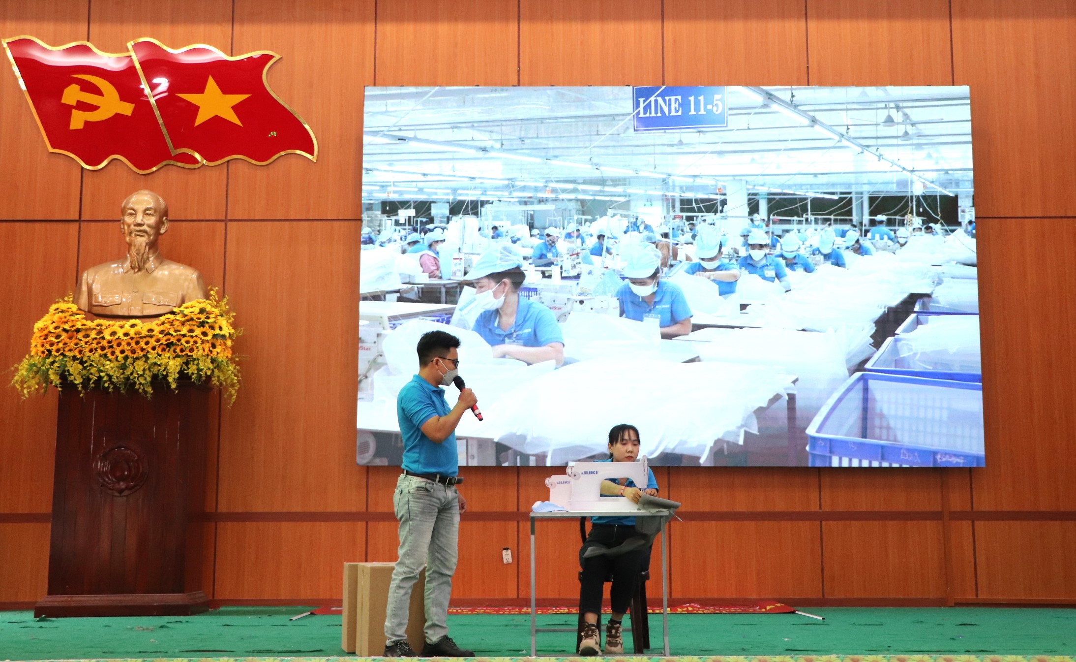 71 suất qu&agrave; hỗ trợ đo&agrave;n vi&ecirc;n, c&ocirc;ng nh&acirc;n kh&oacute; khăn tại Duy Xuy&ecirc;n- Ảnh 9.