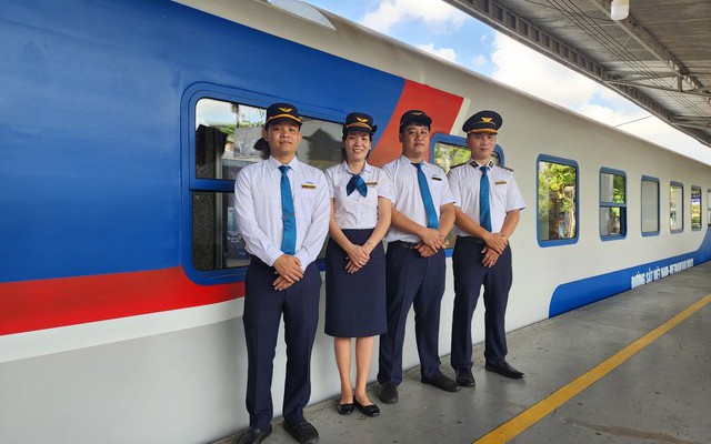 Mở đường cho tàu hỏa hạng sang