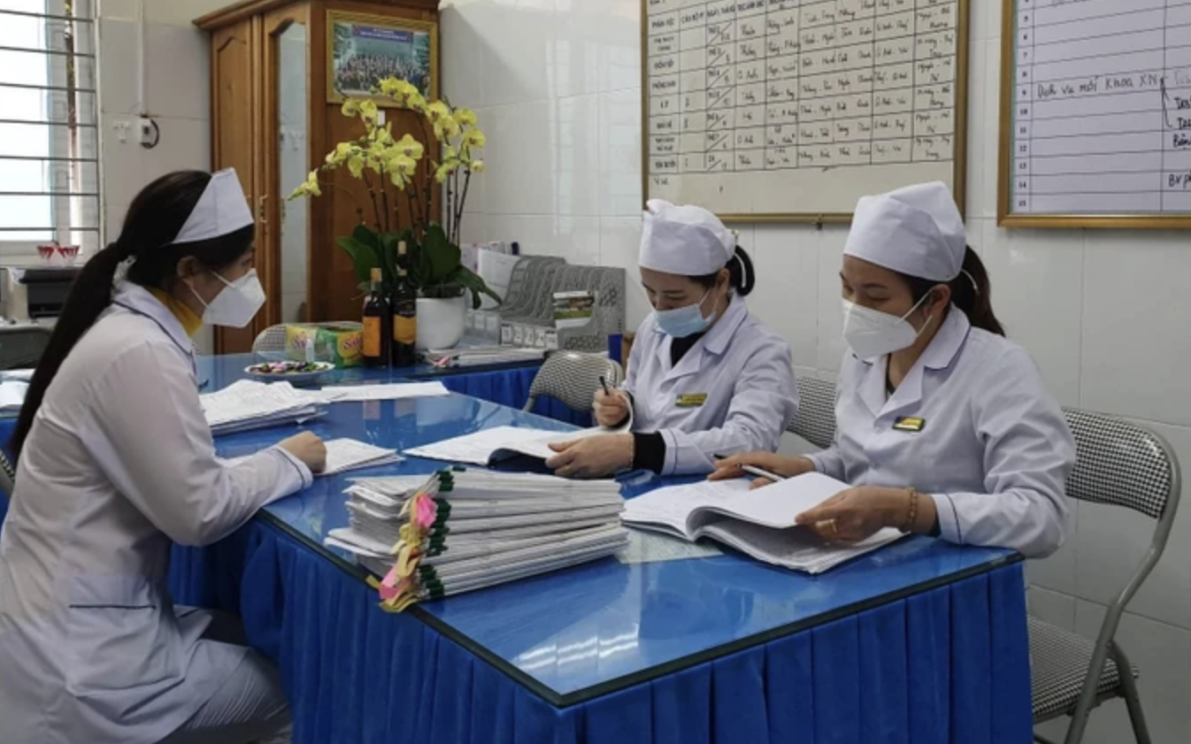 Hơn 90% trạm y tế xã có bác sĩ làm việc