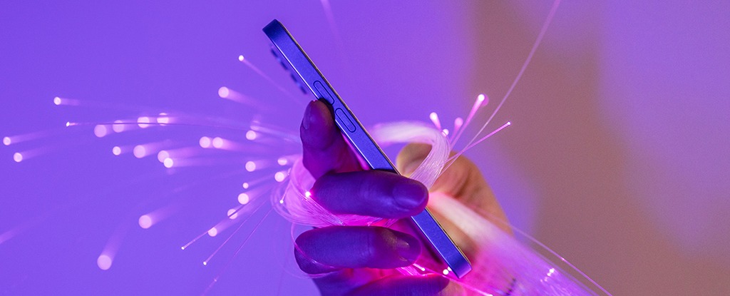 Tốc độ 6G trong thử nghiệm mới - nhanh hơn 500 lần so với 5G tr&ecirc;n điện thoại th&ocirc;ng minh. Ảnh: Qi Yang