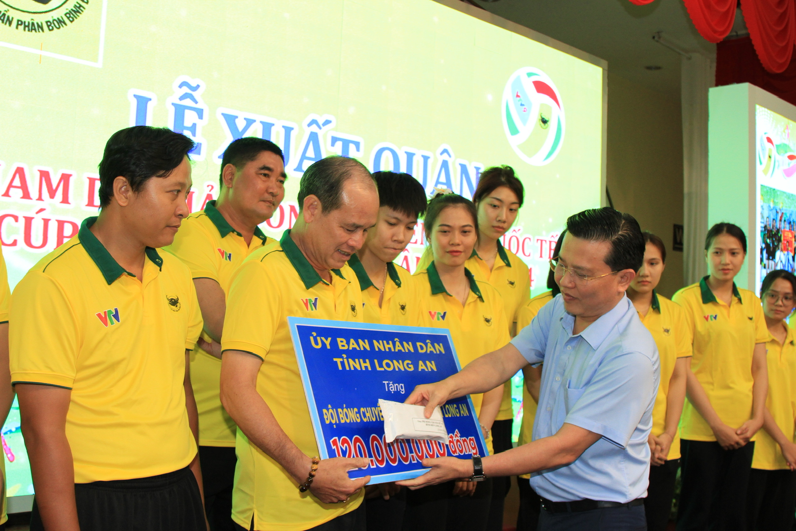 VTV B&igrave;nh Điền Long An xuất qu&acirc;n dự Giải b&oacute;ng chuyền  VTV9 - B&igrave;nh Điền- Ảnh 6.