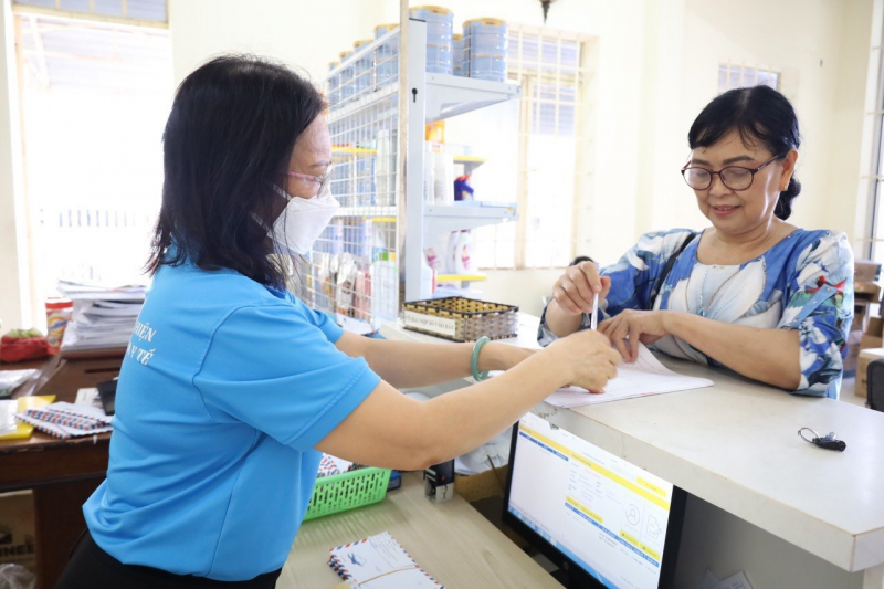 3 h&igrave;nh thức nhận lương hưu v&agrave; trợ cấp BHXH- Ảnh 1.