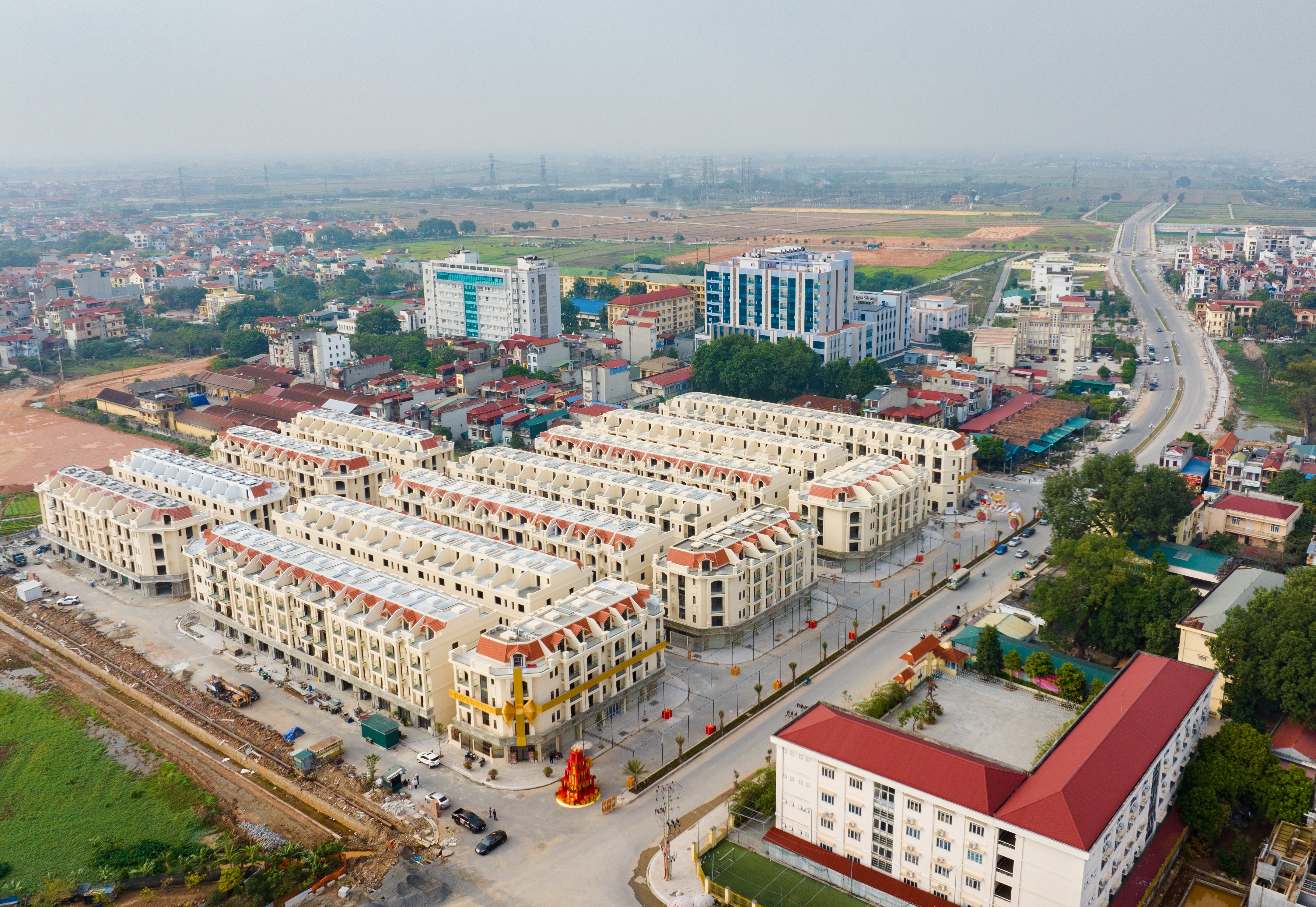 Chung cư hạ nhiệt, sức n&oacute;ng dồn sang bất động sản thấp tầng ven đ&ocirc;- Ảnh 2.