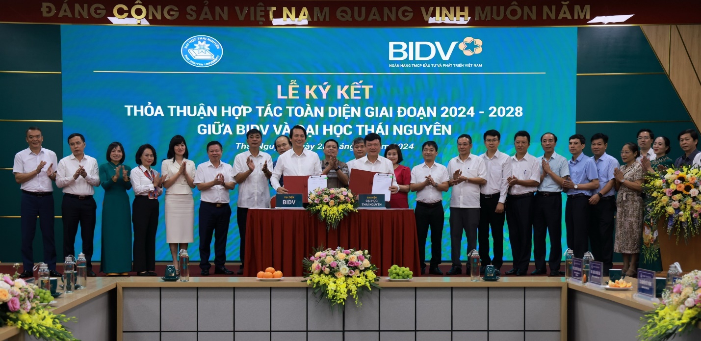 BIDV v&agrave; Đại học Th&aacute;i Nguy&ecirc;n tăng cường hợp t&aacute;c- Ảnh 1.