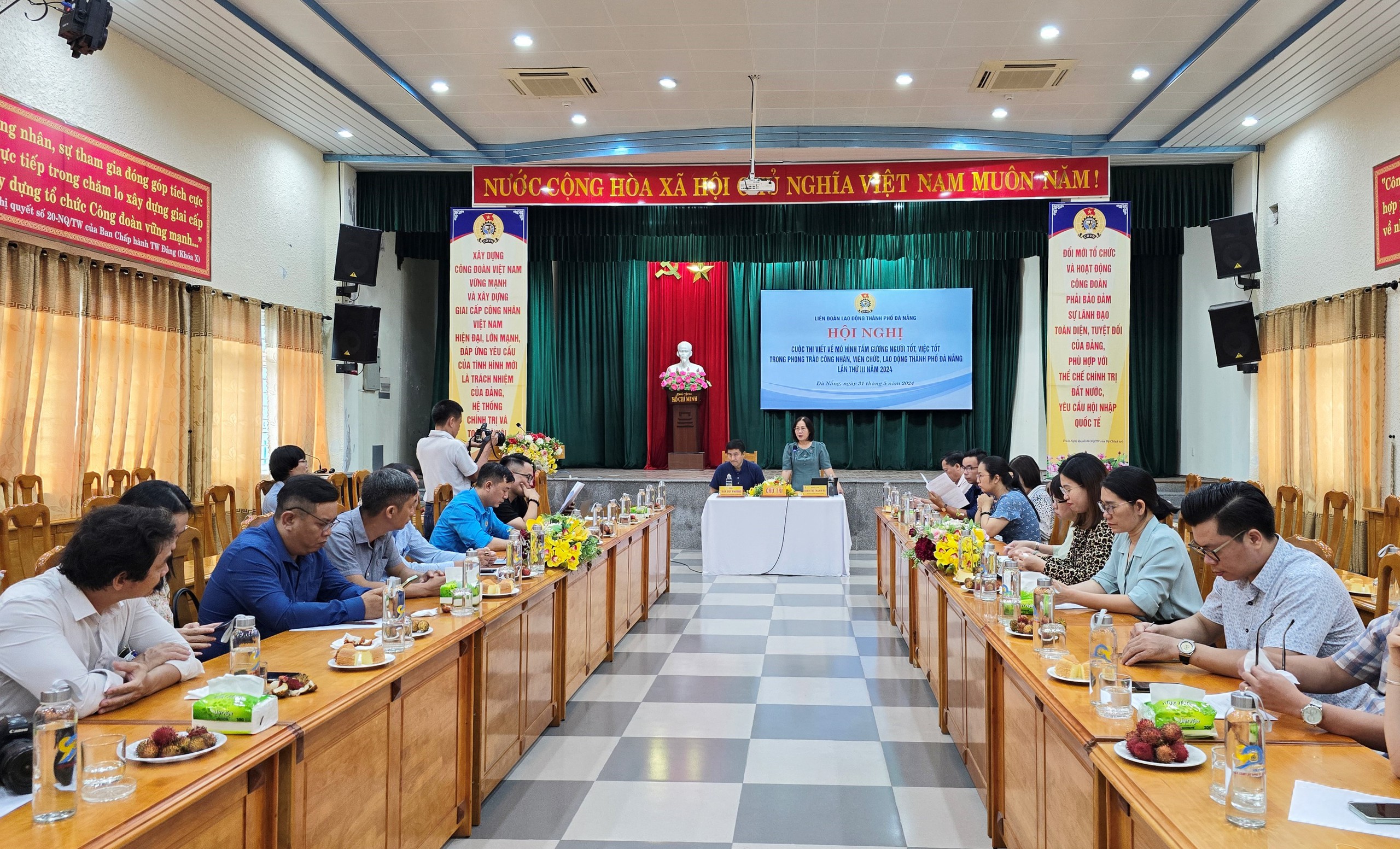 Điểm mới trong cuộc thi viết C&ocirc;ng đo&agrave;n Đ&agrave; Nẵng lần thứ 3 - Ảnh 1.