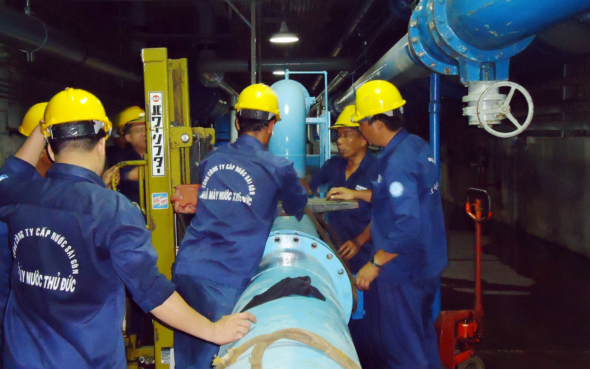 Cuối tuần, nhiều khu vực ở TP HCM cúp nước 