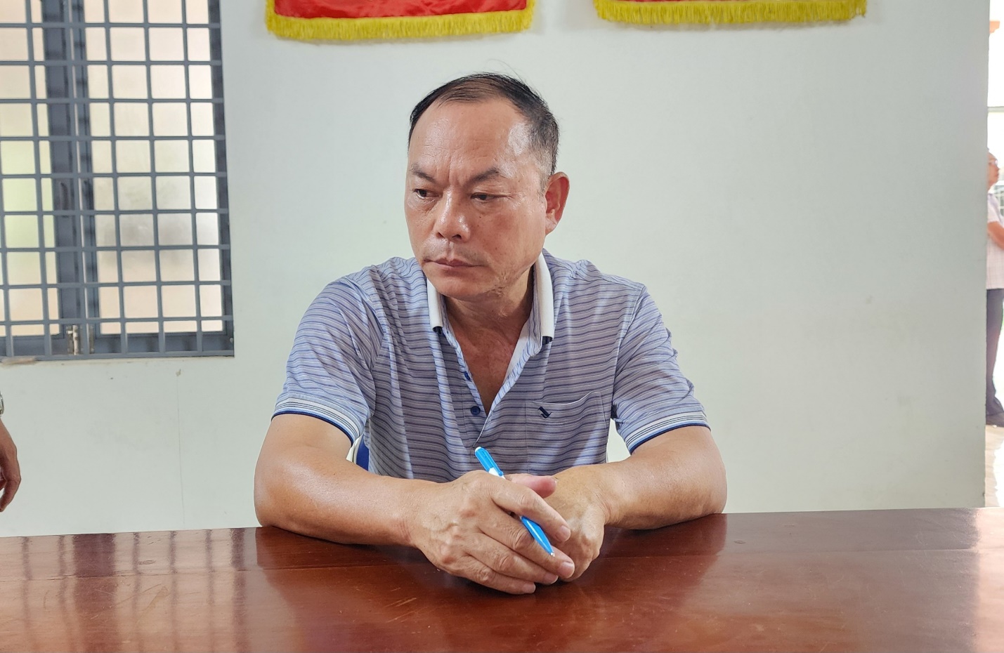 Video: Bắt &ldquo;đại gia&rdquo; gỗ ở Đắk Lắk- Ảnh 5.