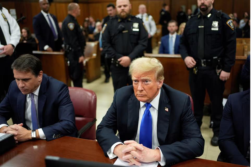 Nếu bị kết &aacute;n, &ocirc;ng Trump c&oacute; thể tranh cử tổng thống Mỹ kh&ocirc;ng?- Ảnh 1.