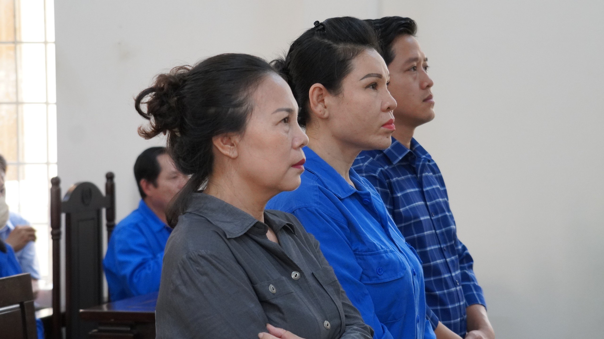 Điều tra bổ sung vụ nữ đại gia L&acirc;m Thị Thu Tr&agrave; cho vay  l&atilde;i nặng h&agrave;ng trăm tỉ đồng- Ảnh 2.