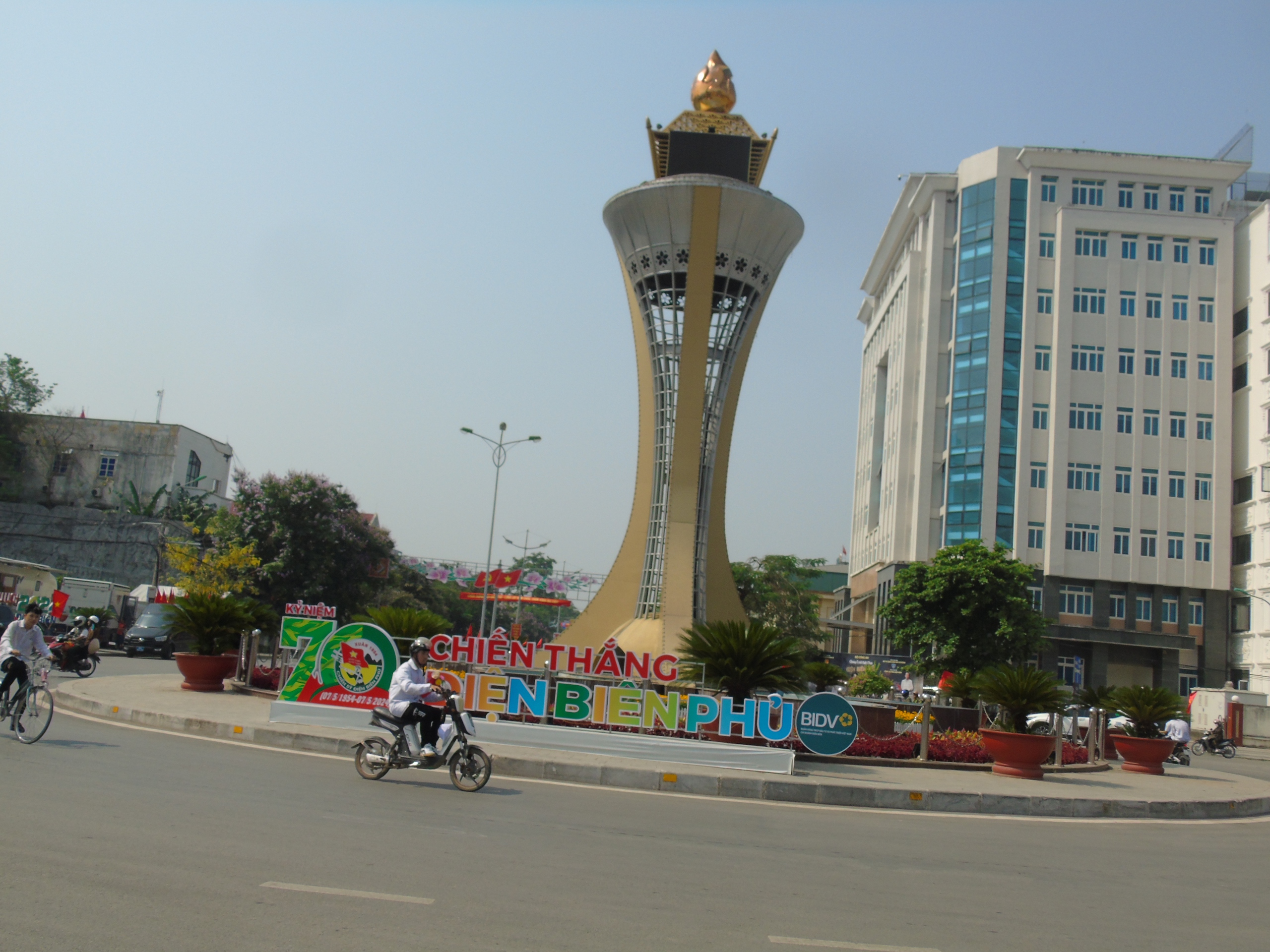 Sẵn s&agrave;ng cho Lễ kỷ niệm 70 năm Chiến thắng Điện Bi&ecirc;n Phủ- Ảnh 37.