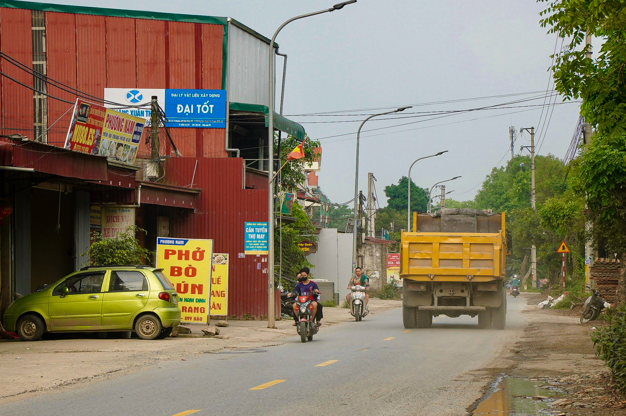 Hiện trạng tuyến đường dài hơn 7 km sắp được đầu tư hơn 300 tỉ để mở rộng- Ảnh 8.