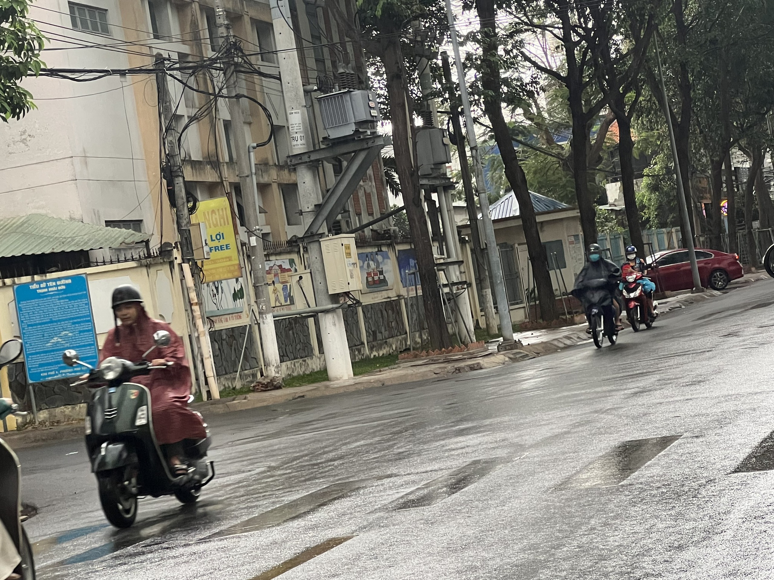 Vũng Tàu, Bình Dương đón mưa