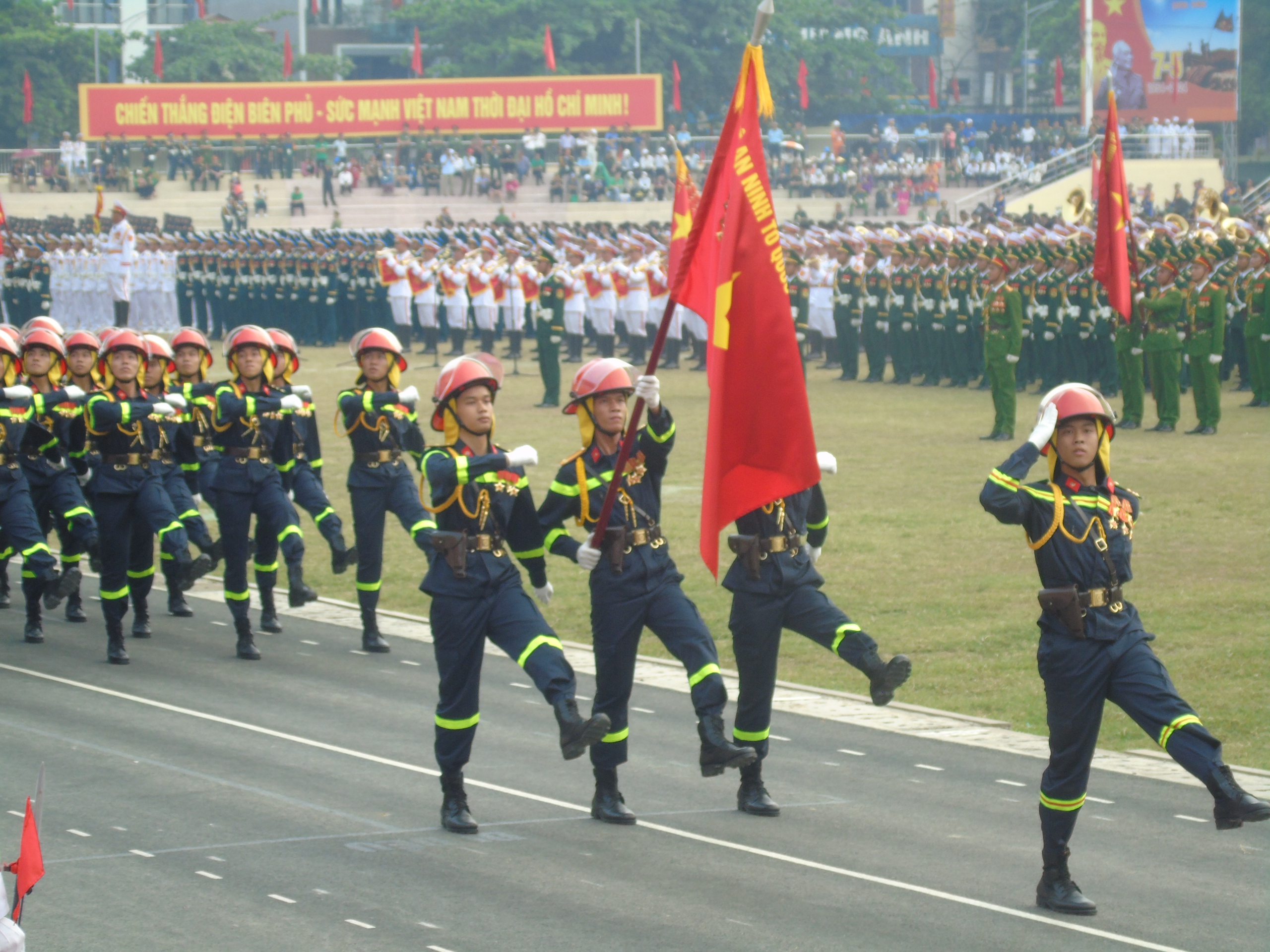 H&igrave;nh ảnh ấn tượng Tổng duyệt Lễ kỷ niệm 70 năm Chiến thắng Điện Bi&ecirc;n Phủ- Ảnh 32.