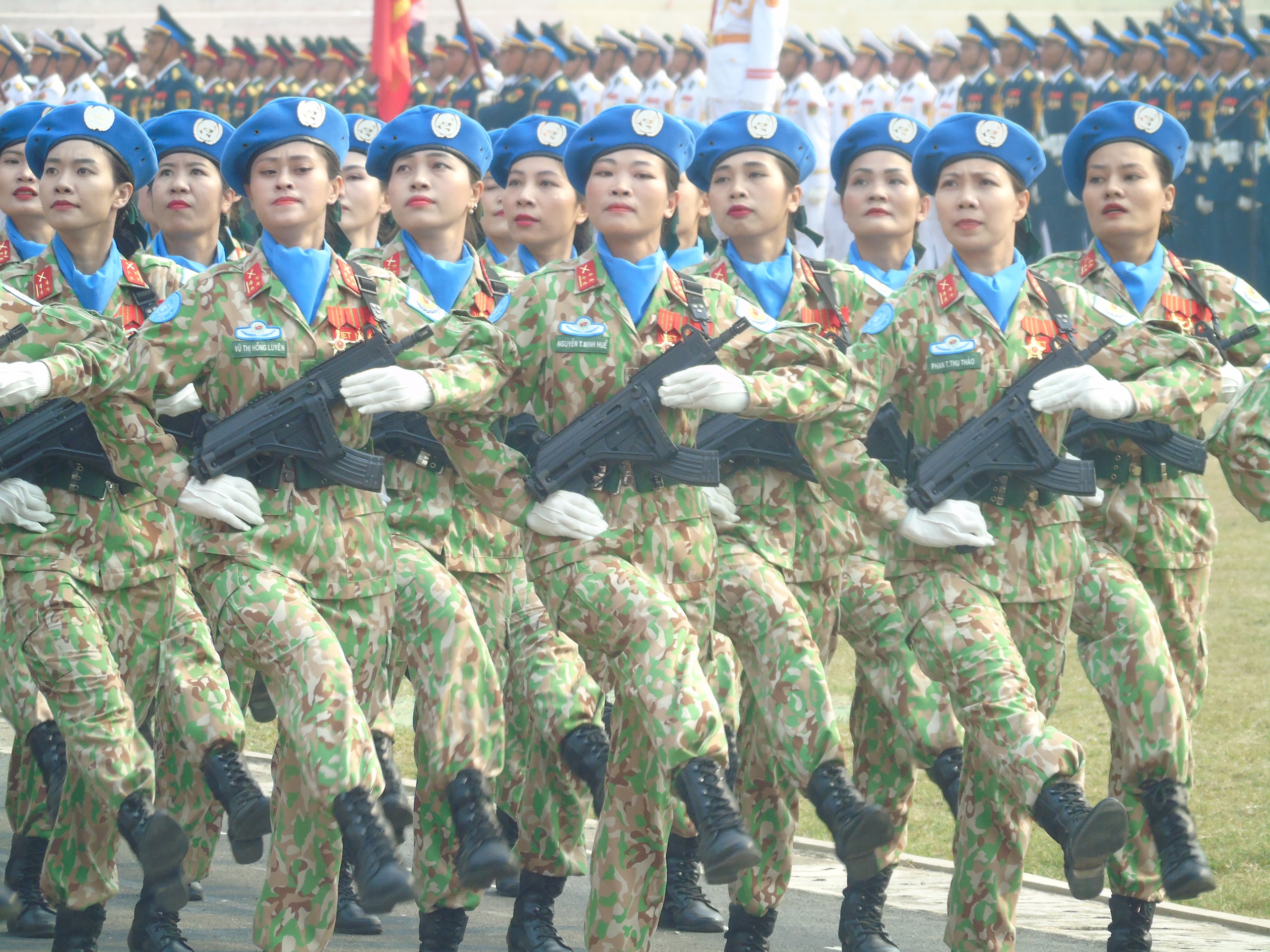 Diễu binh, diễu h&agrave;nh kỷ niệm 70 năm Chiến thắng Điện Bi&ecirc;n Phủ- Ảnh 4.