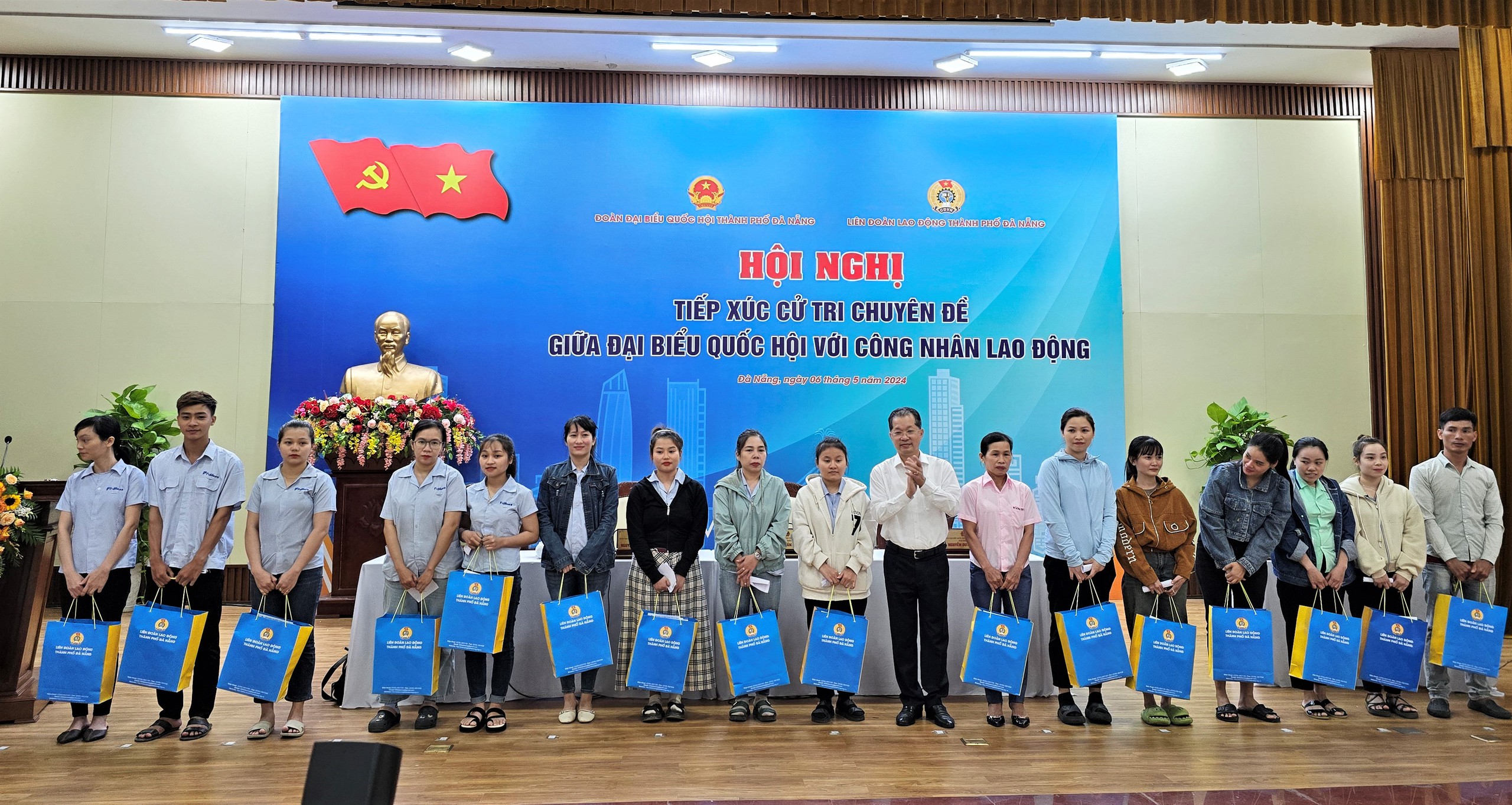 C&ocirc;ng nh&acirc;n Đ&agrave; Nẵng: &ldquo;Cứ nghe tăng lương l&agrave; rục rịch tăng gi&aacute; tiền ph&ograve;ng&rdquo;- Ảnh 3.