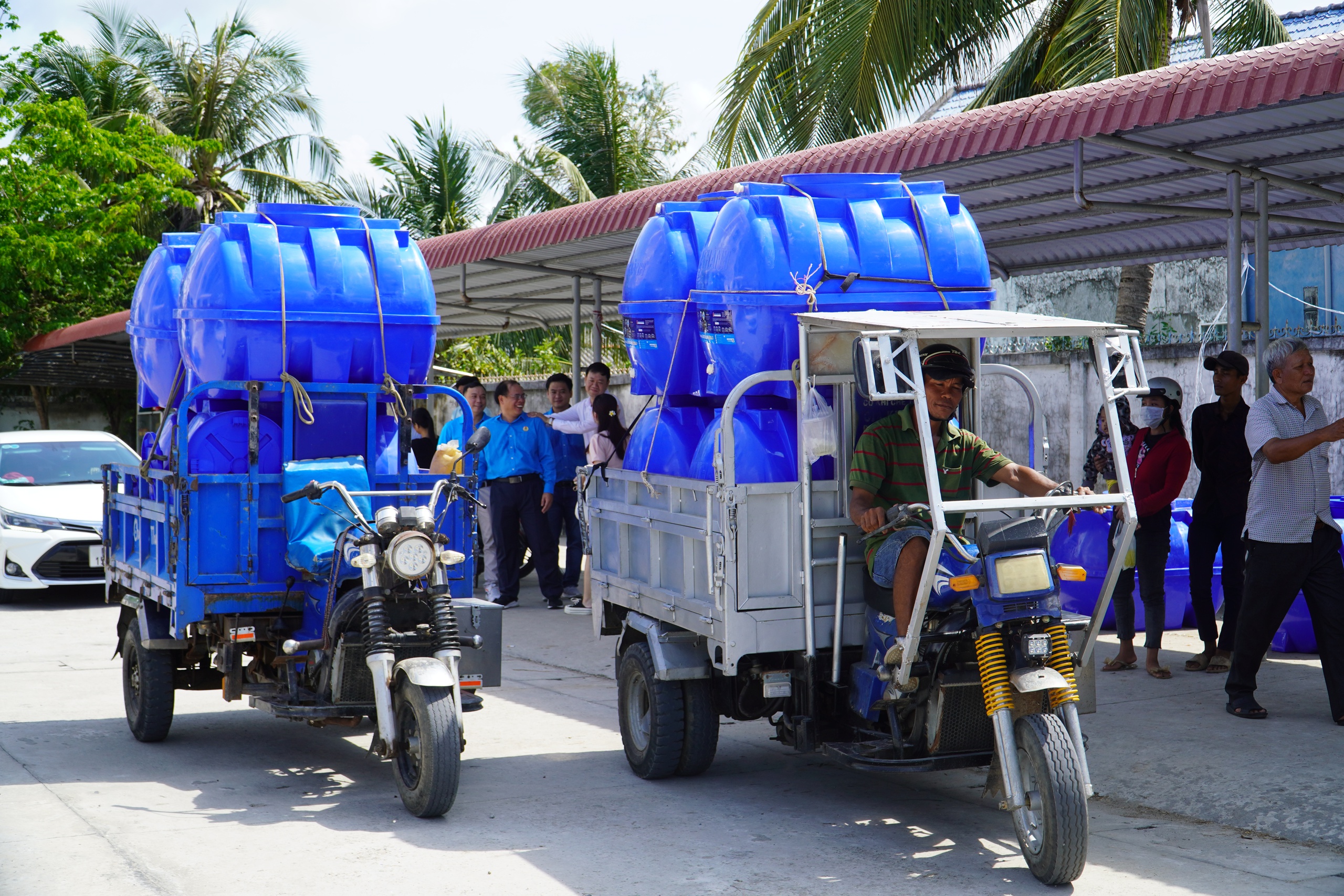 Hỗ trợ người dân vùng hạn, mặn ở Sóc Trăng và Bến Tre- Ảnh 6.