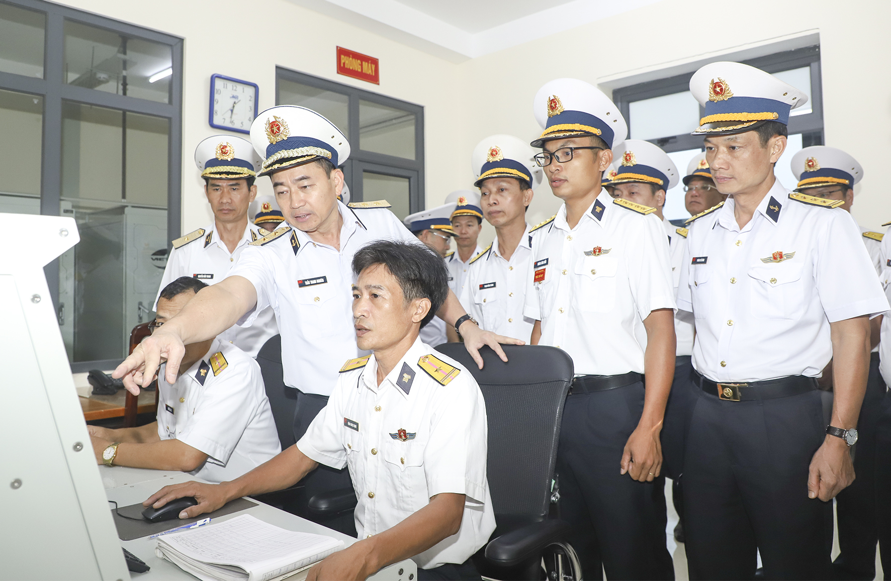 Sức mạnh của Hải qu&acirc;n Việt Nam- Ảnh 8.