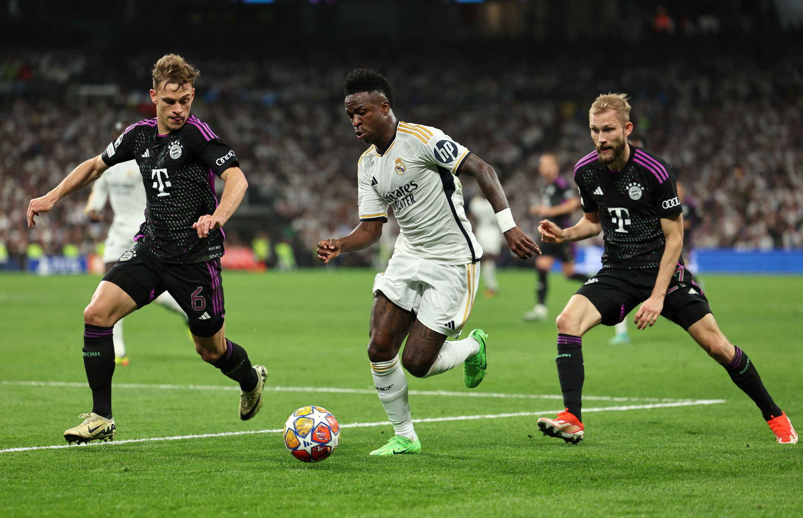 Real Madrid loại Bayern vào chung kết Champions League, trọng tài xin lỗi- Ảnh 4.