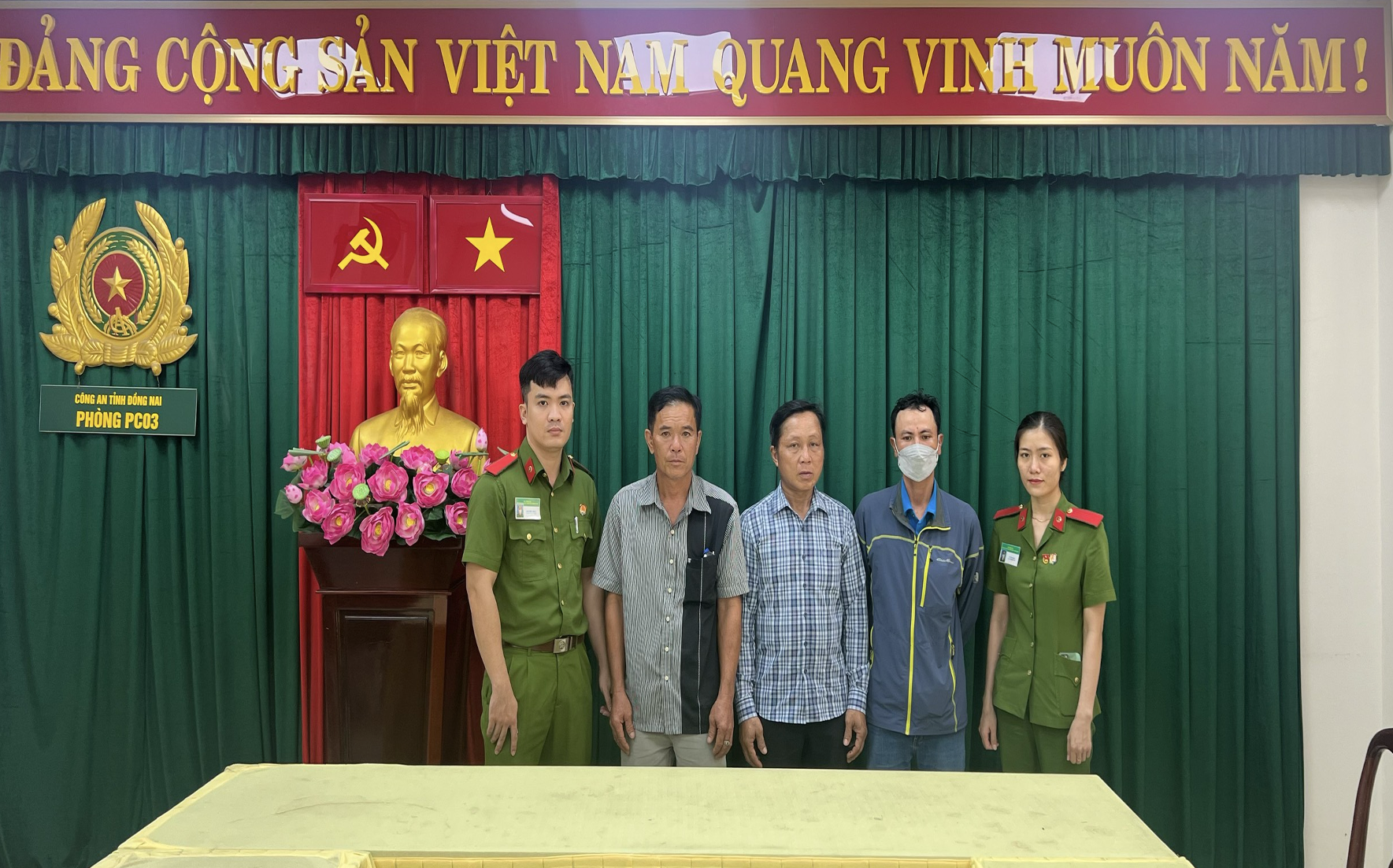 C&ocirc;ng an tỉnh Đồng Nai khởi tố th&ecirc;m 23 người trong vụ 200 triệu l&iacute;t xăng lậu- Ảnh 8.