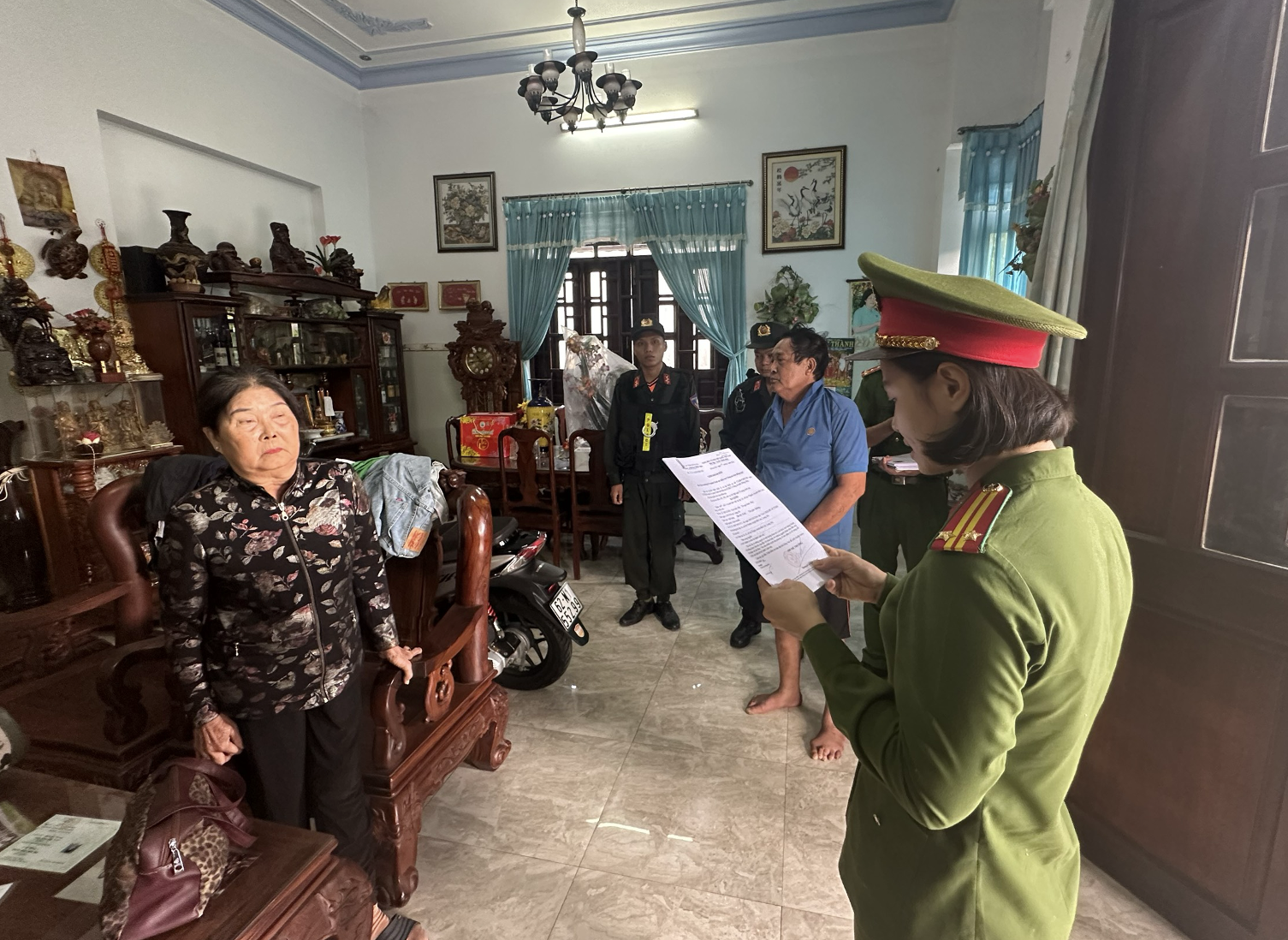 C&ocirc;ng an tỉnh Đồng Nai khởi tố th&ecirc;m 23 người trong vụ 200 triệu l&iacute;t xăng lậu- Ảnh 7.