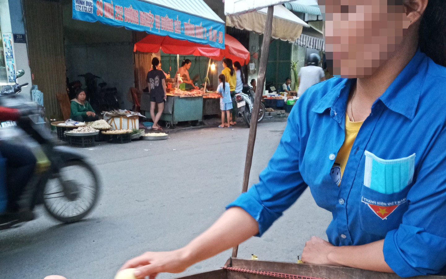 Mưu sinh cũng cần ý tứ