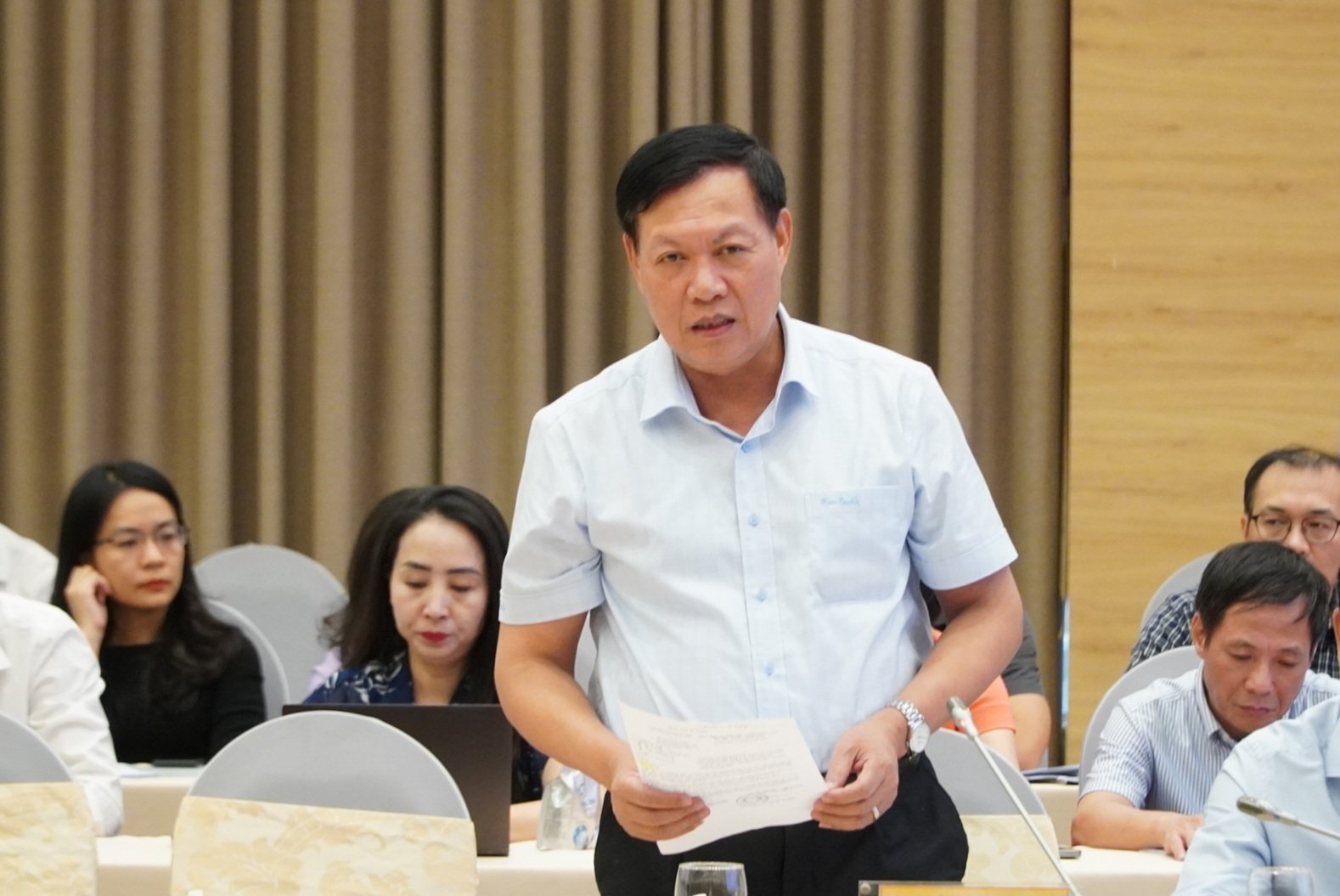 Thứ trưởng Bộ Y tế n&oacute;i về h&agrave;ng loạt vụ ngộ độc thực phẩm g&acirc;y lo lắng- Ảnh 1.