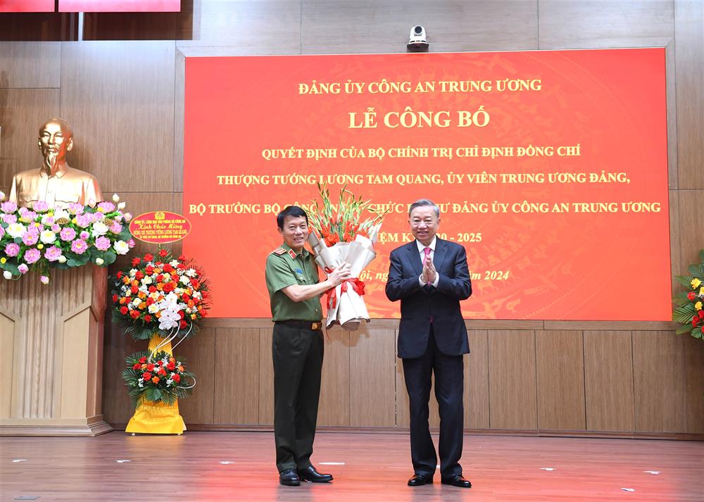 Bộ trưởng Lương Tam Quang giữ chức B&iacute; thư Đảng ủy C&ocirc;ng an Trung ương- Ảnh 2.