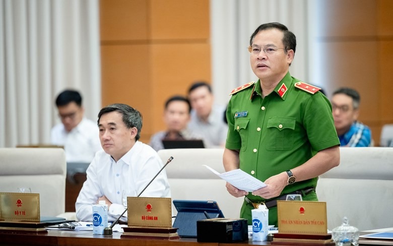 Thứ trưởng Bộ Công an nói gì về tiền xử phạt được trích lại cho ngành?