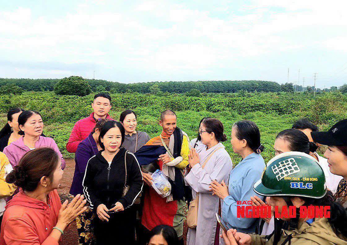 "Sư Thích Minh Tuệ" mong được yên tĩnh tu hành- Ảnh 1.